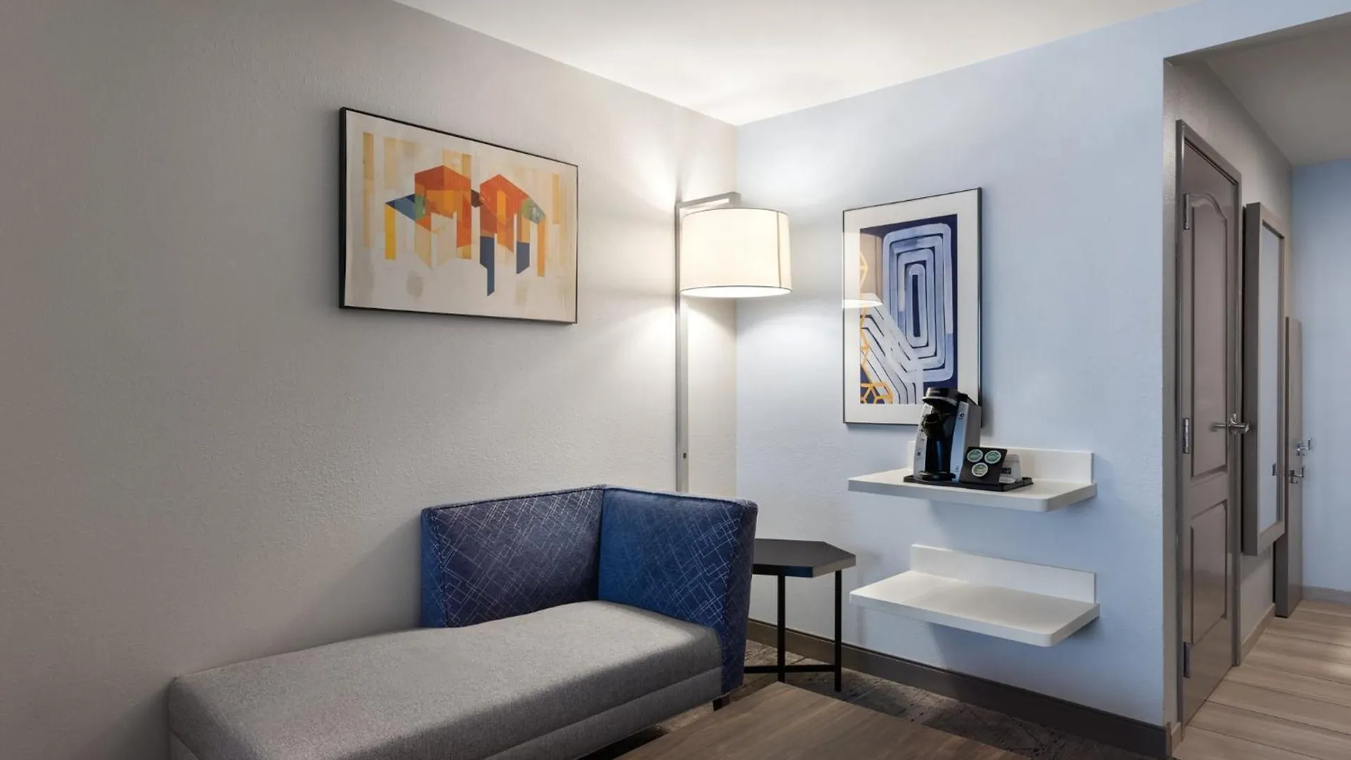 Express Airport By Ihg Savannah