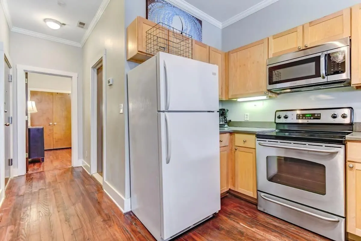 E Bay St Loft By Market And River Street Apartament *