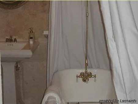The Olde 4* Savannah