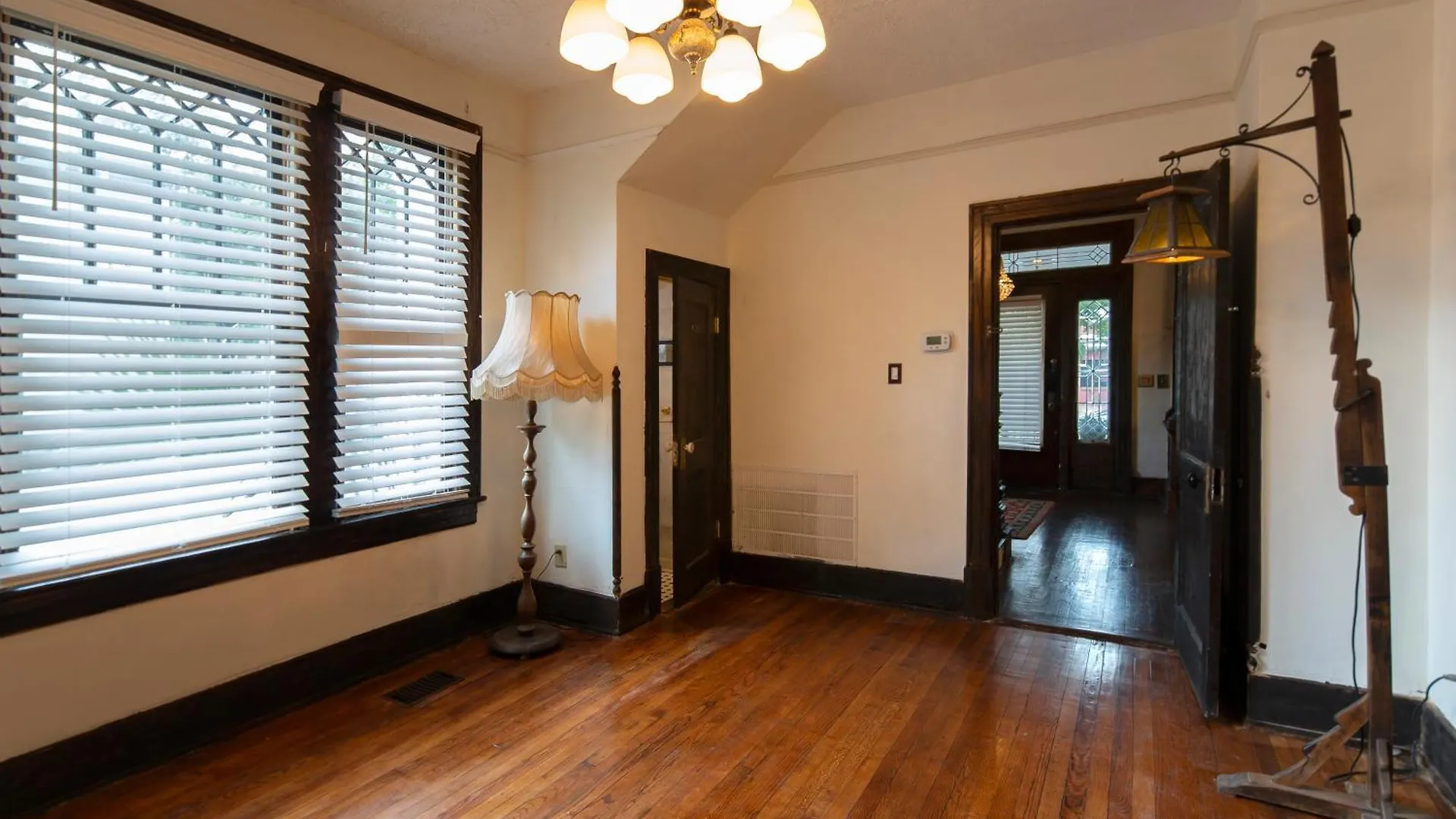 5 Bedroom Downtown Ga 薩凡納
