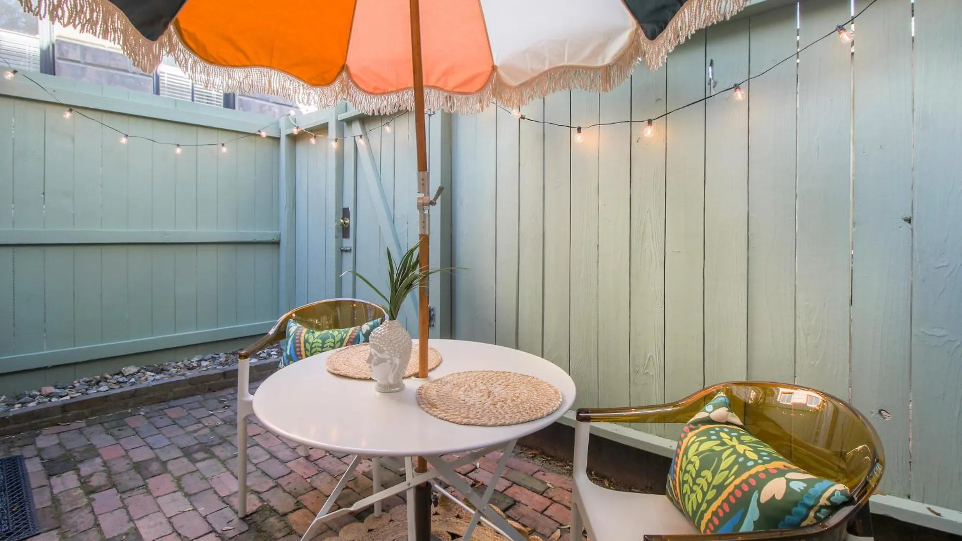 Private Patio Retreat In Charming Downtown * Savannah
