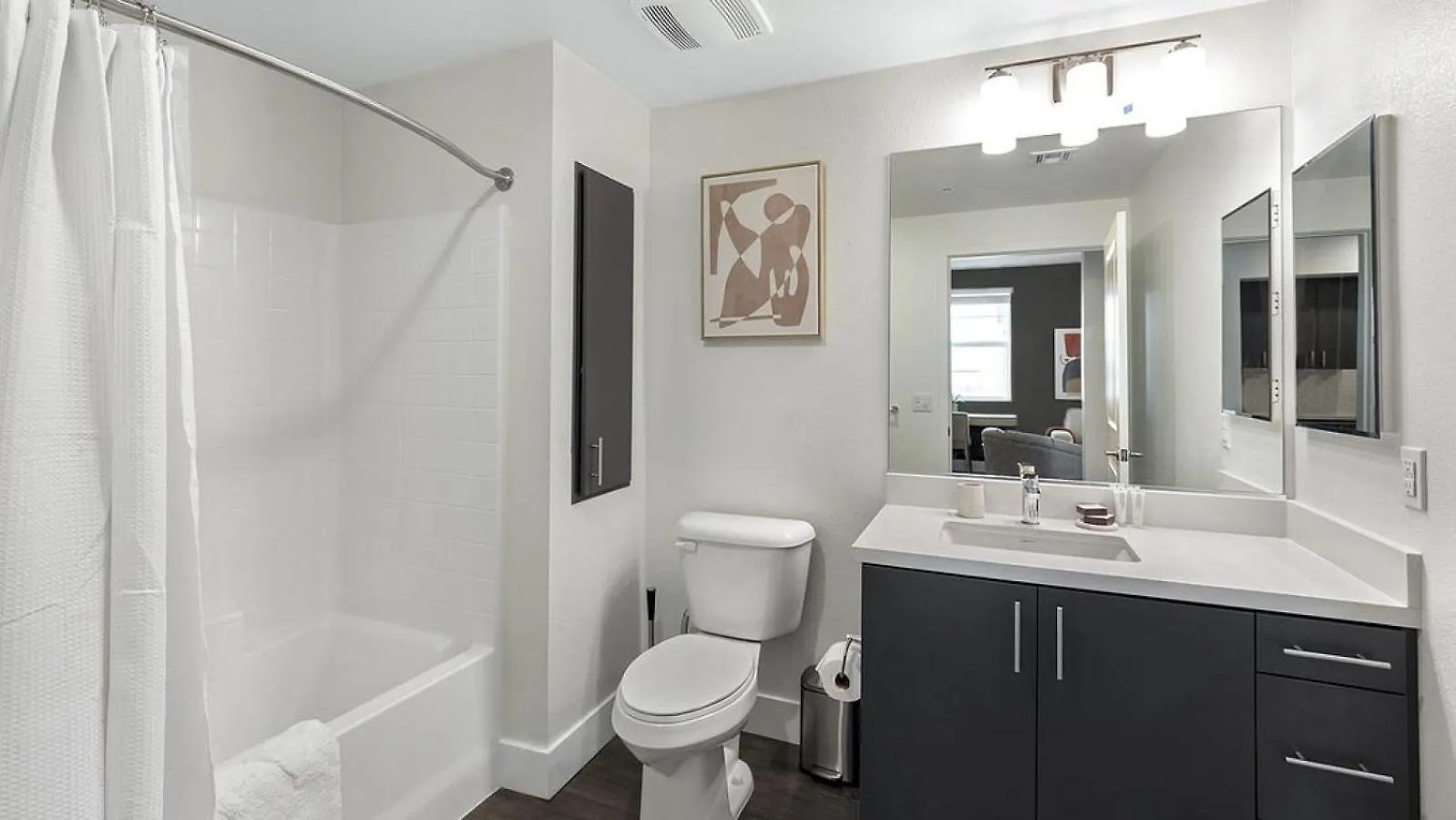 Landing At Latitude At Godley Station - 1 Bedroom In *