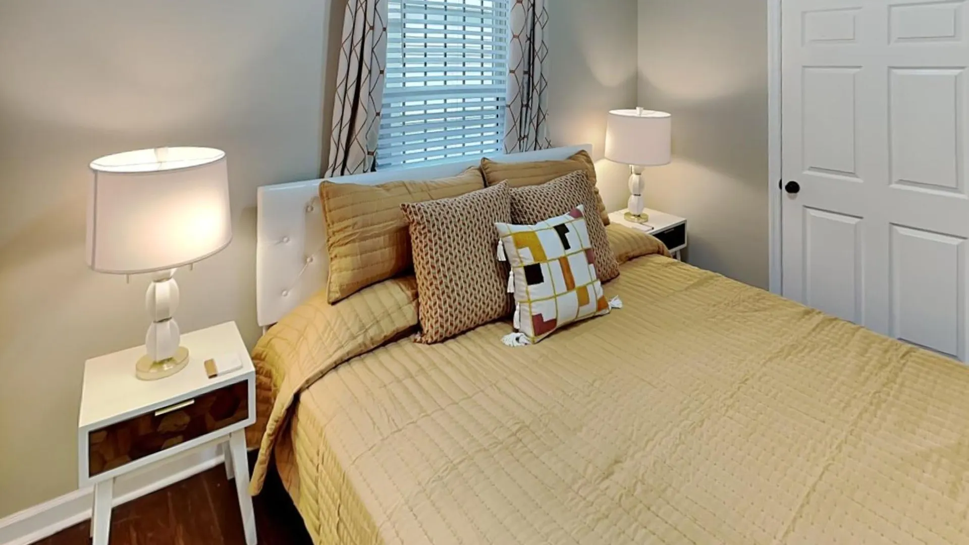 Barnard Row 1404 Holiday home Savannah
