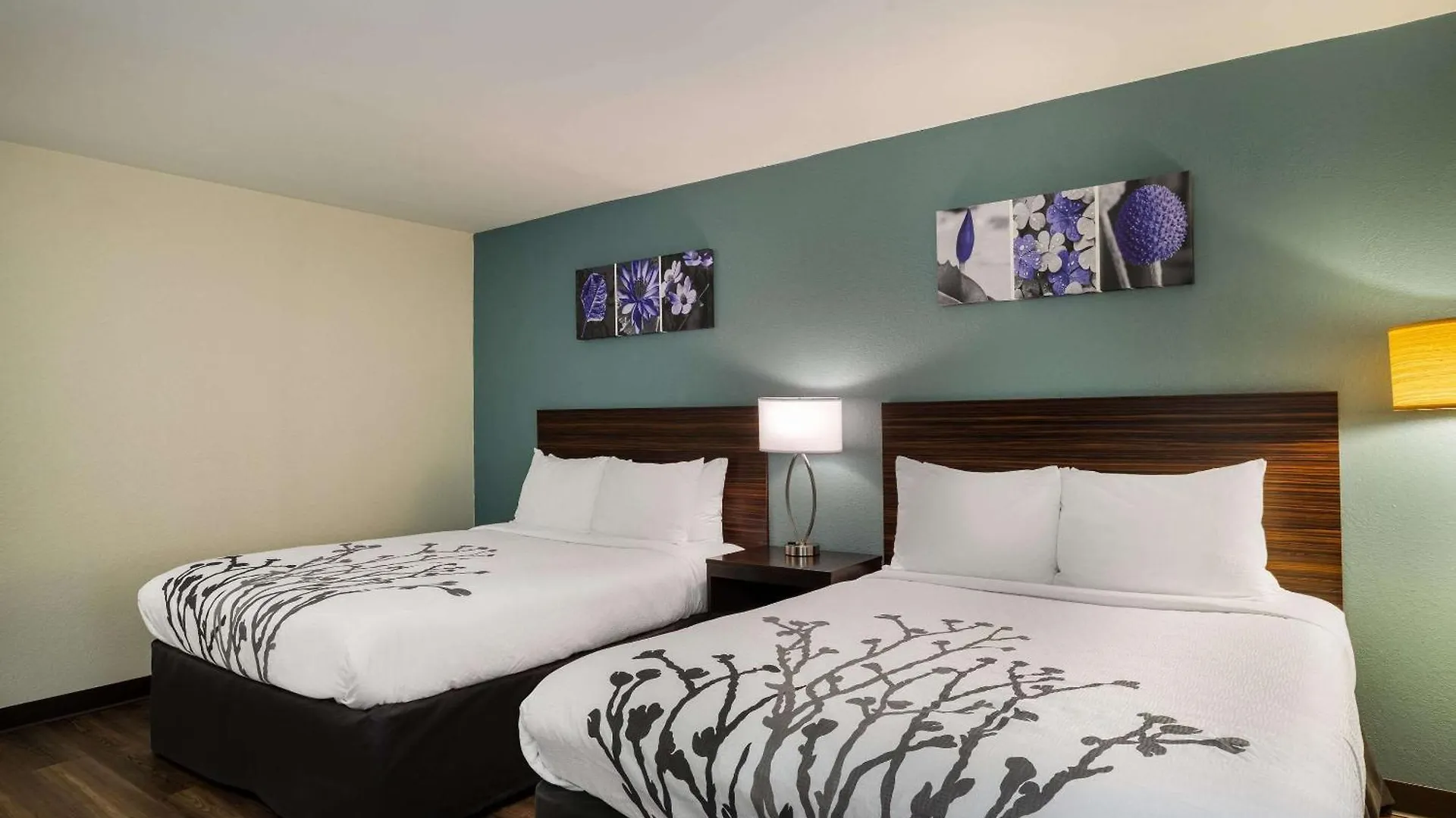 Inn Sleep Midtown Savannah