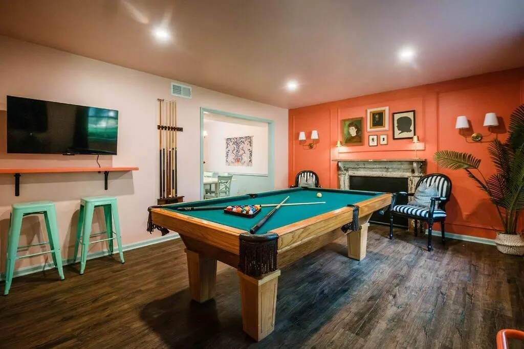 Sleeps 18 Island On Acre Hidden Speakeasy 서배너