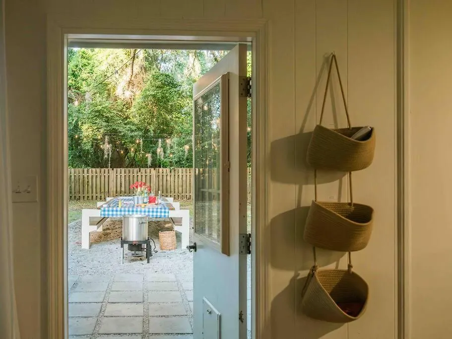 Sleeps 18 Island On Acre Hidden Speakeasy 펜션