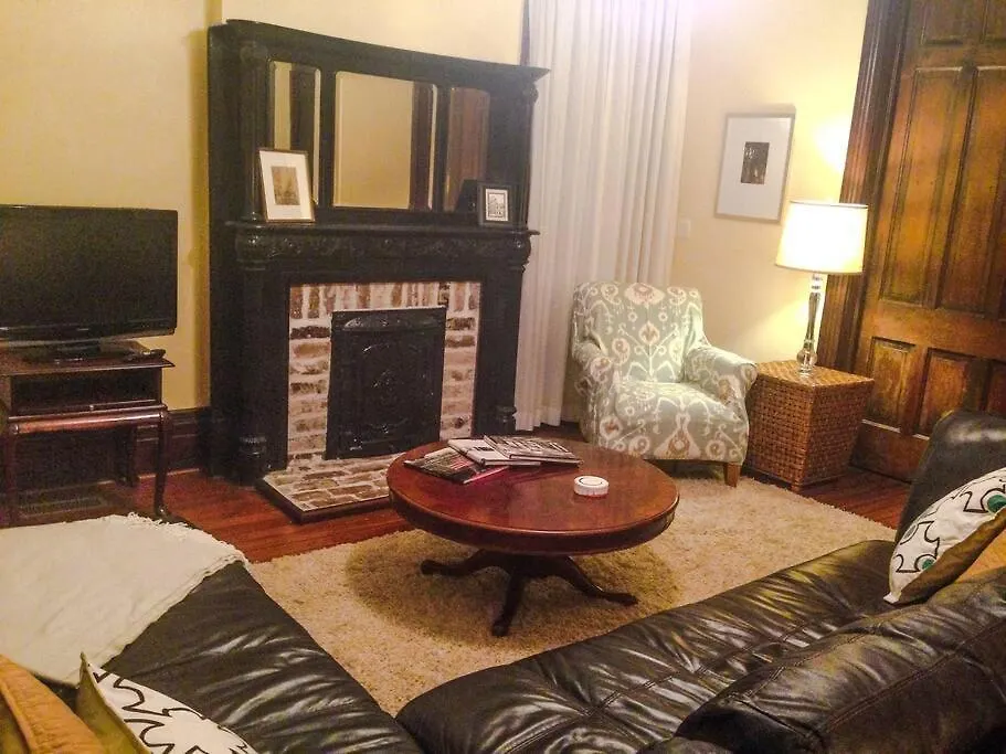 Big Blue House - Both Units - Near Forsyth Park * سافانا