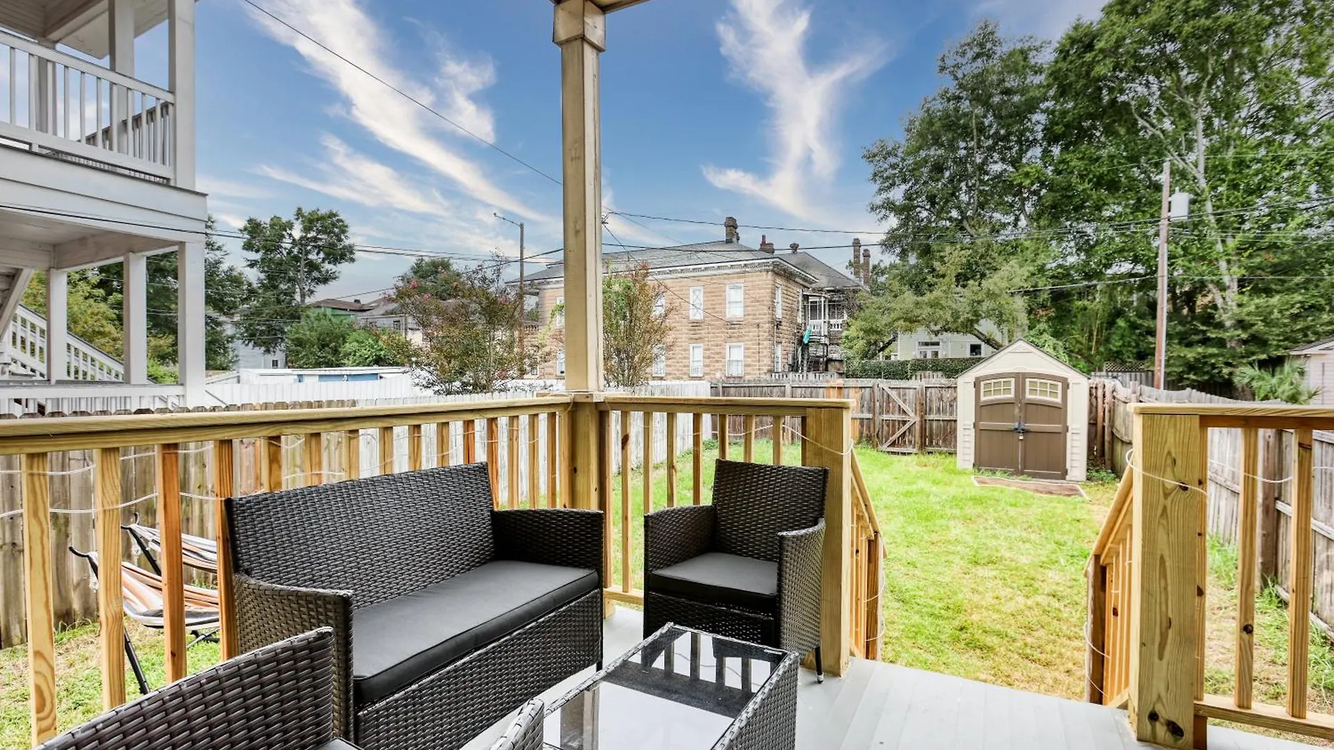 Big Yard, Bbq - Summer Getaway Near Dt, Starland & River St *