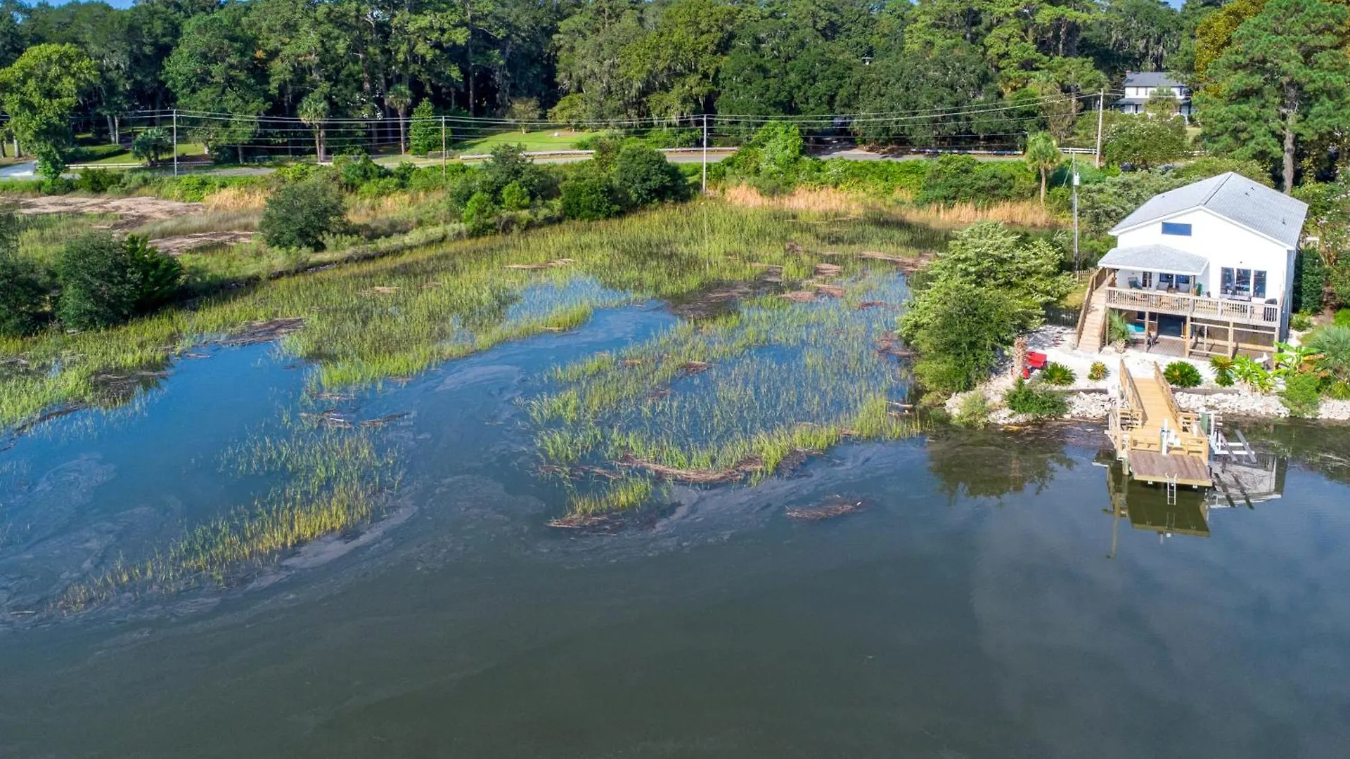 Riverfront Retreat With Private Dock! *