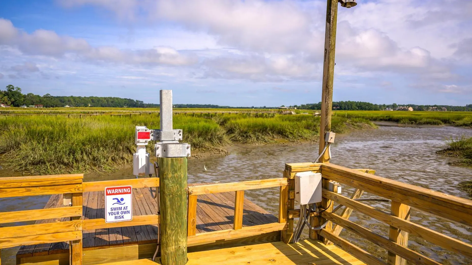 Riverfront Retreat With Private Dock! *