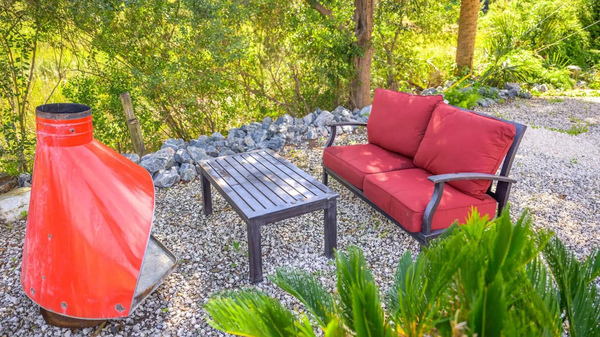 Riverfront Retreat With Private Dock!