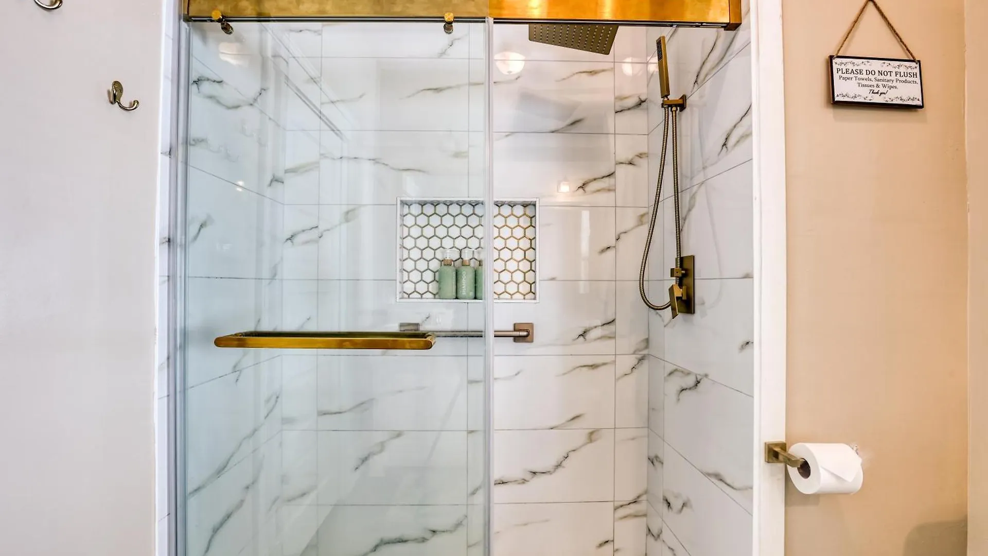 5 Mins To Forsyth - Downtown - Sleeps 10 - Starland * سافانا