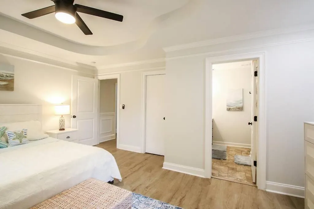 Apartment The Pooler Playhouse Game And 6 Bedrooms Savannah