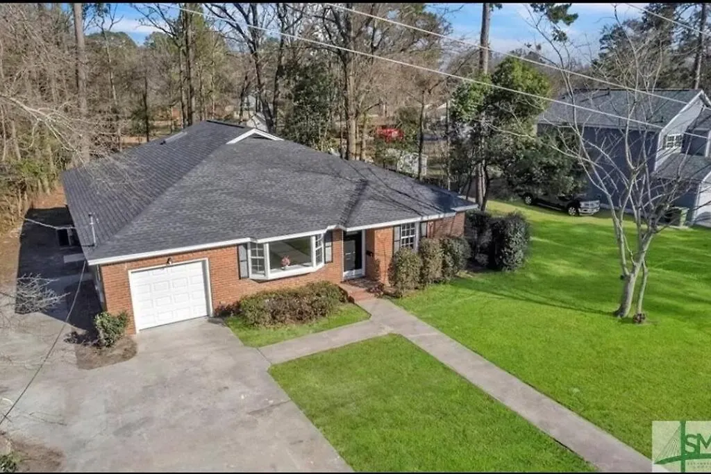 The Pooler Playhouse Game And 6 Bedrooms * Savannah