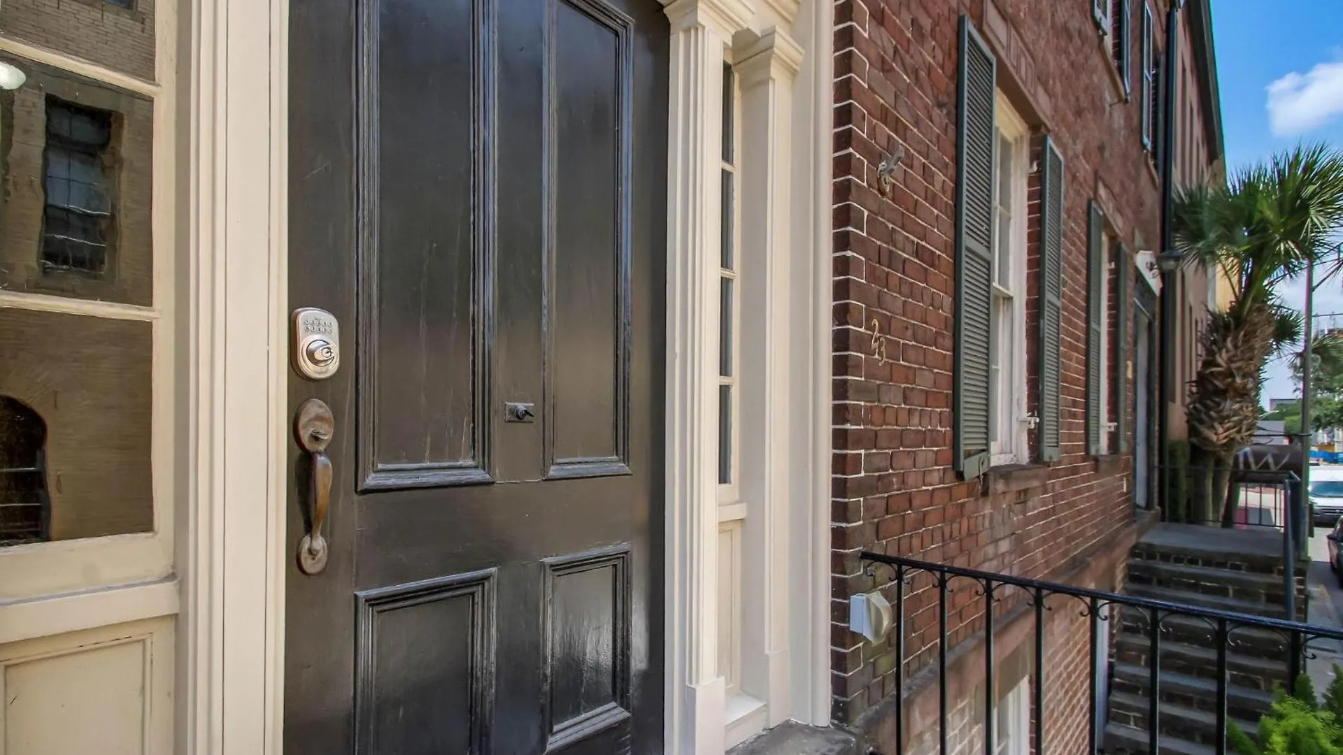 Apartman 23 E York Street Unit 1