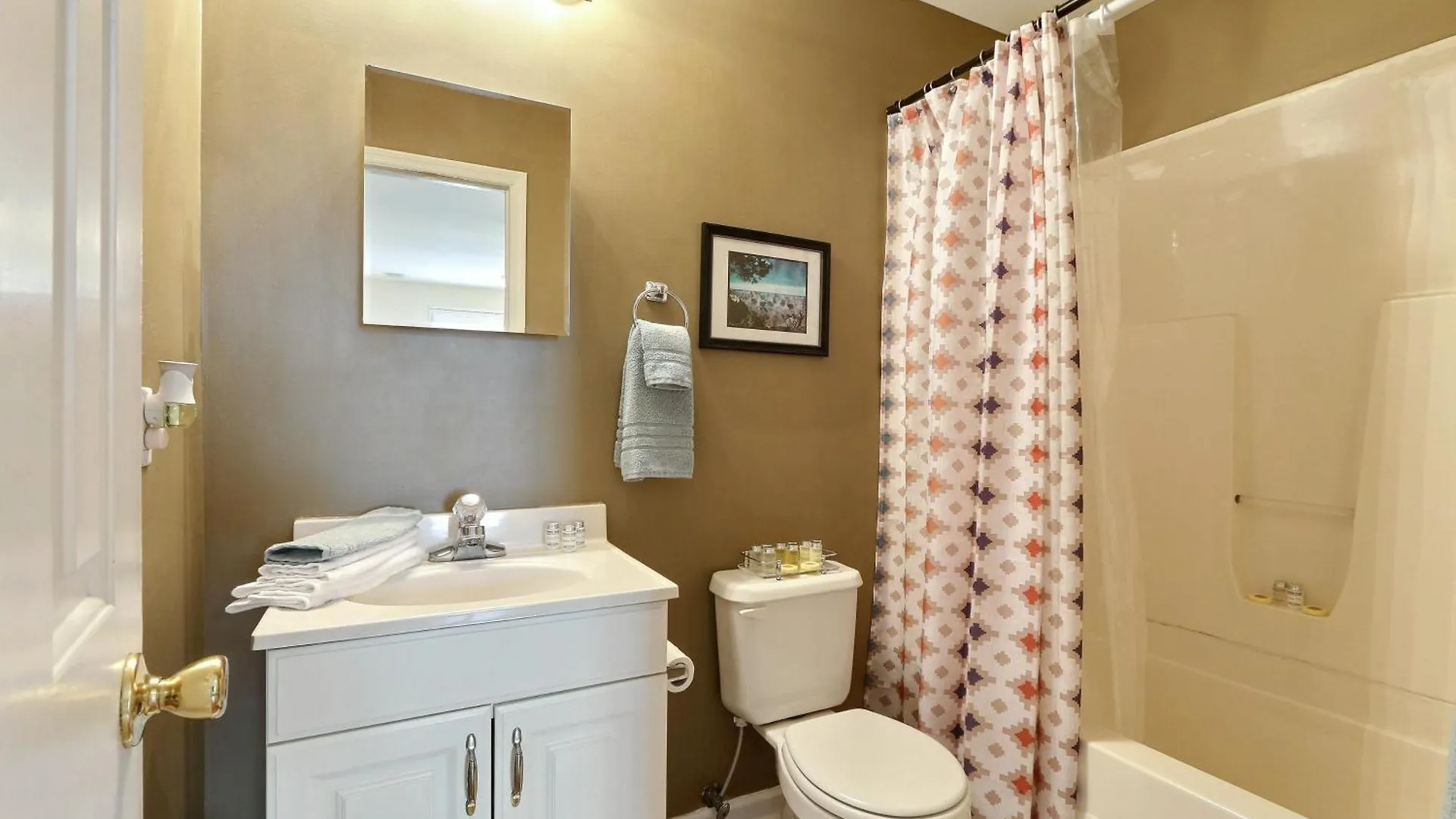 535 E Liberty Lane Carriage House بيت للعطل سافانا