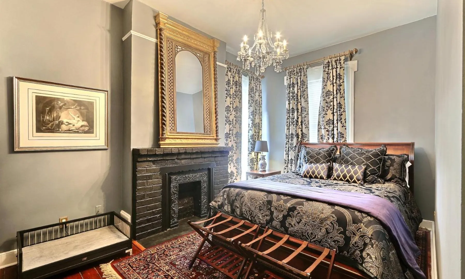 Apartment 121 W Jones Parlor *