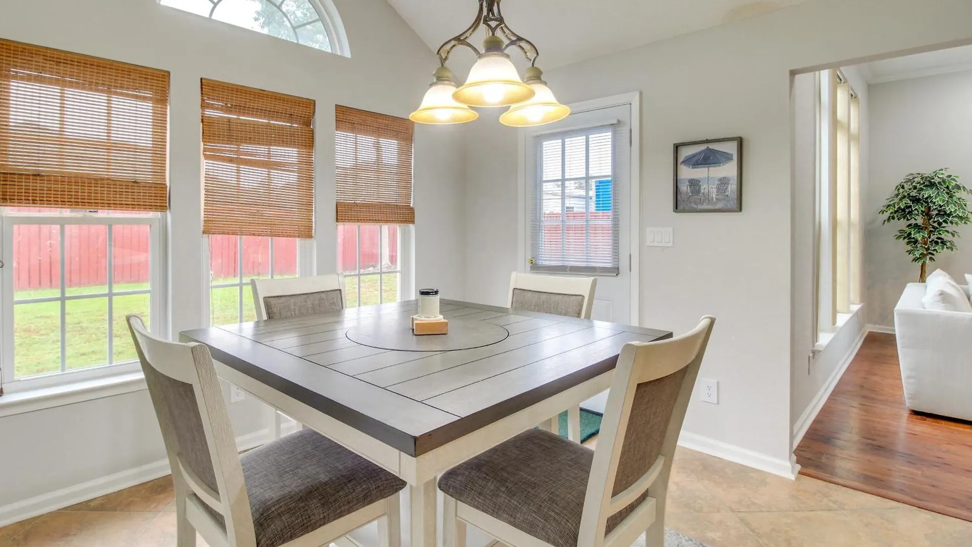 3 Mi To Oglethorpe Mall With Fenced Yard! *