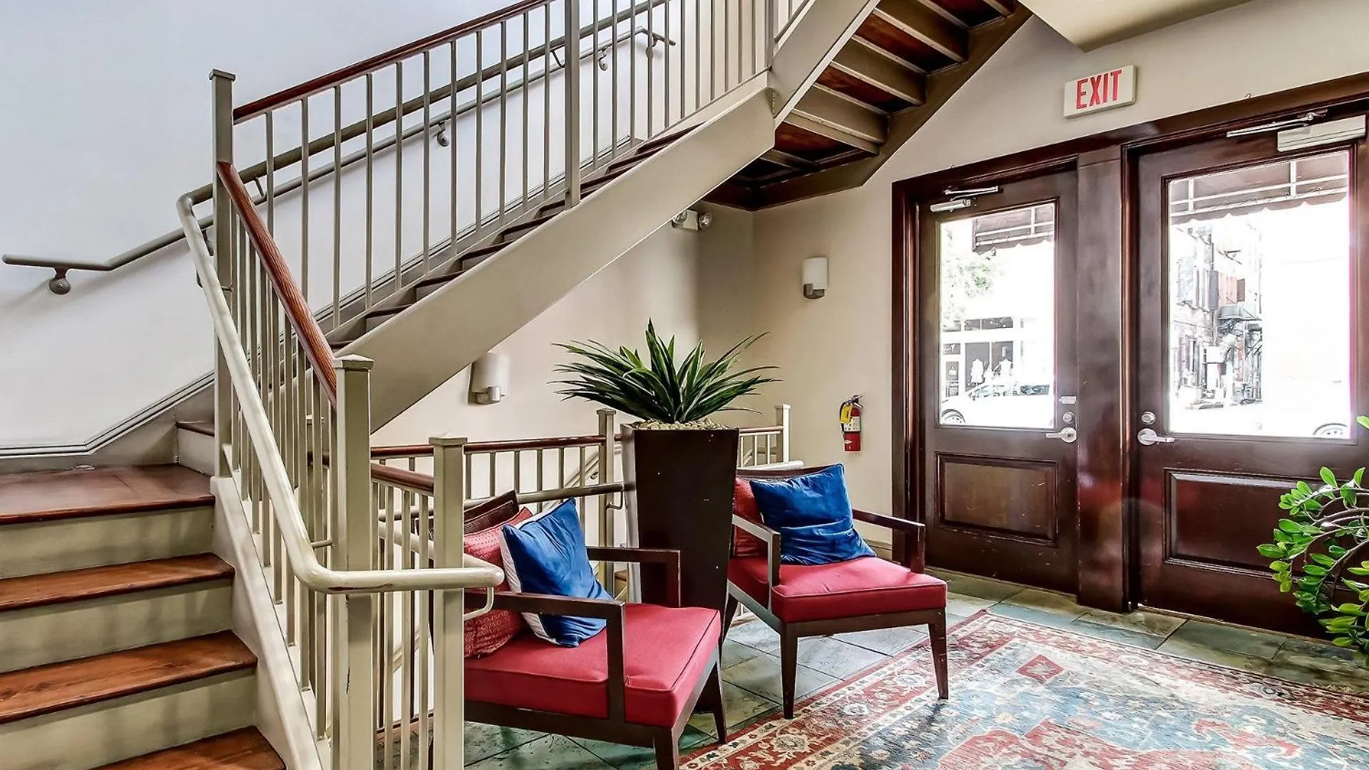 Broughton Corner Loft *