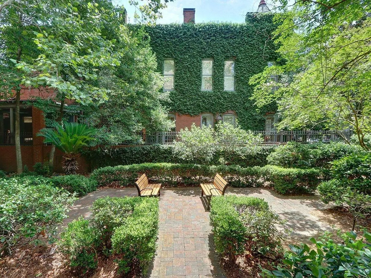Charm On Liberty Apartmán Savannah