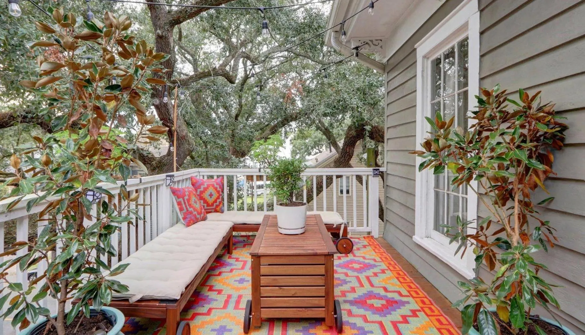 Park Avenue Treehouse Savannah