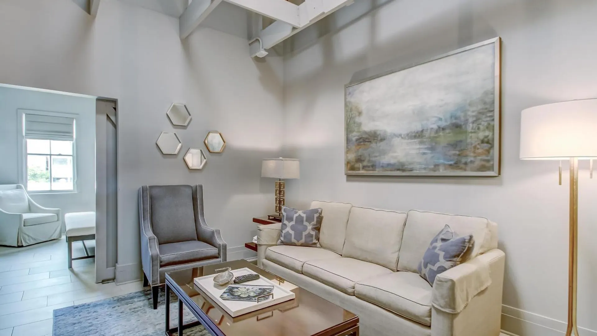 Parker's Collection - 4 Bedroom * Savannah