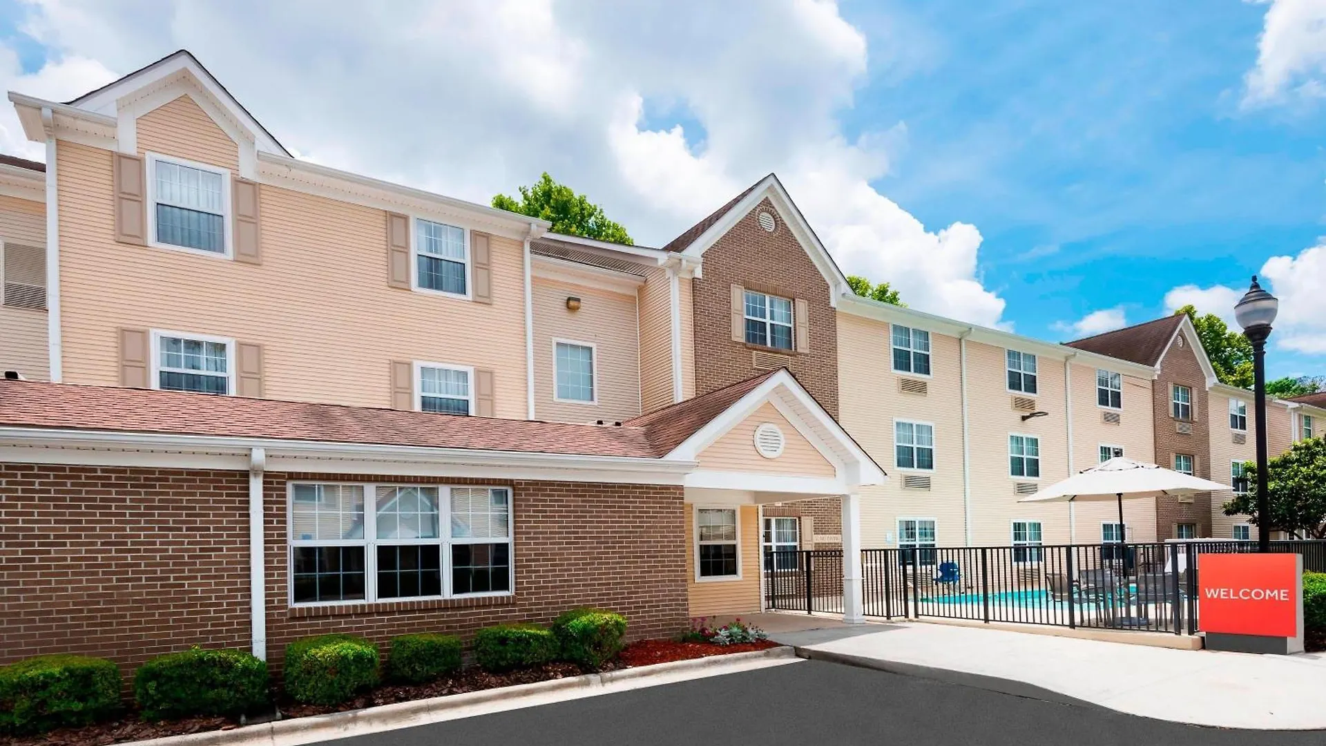Towneplace Midtown Hotel