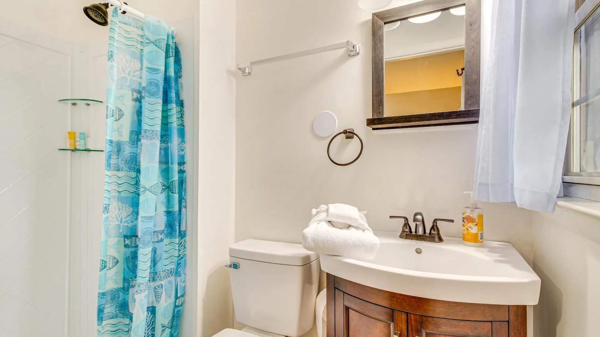 4 Mi To With Gazebo And Seasonal Pool! *
