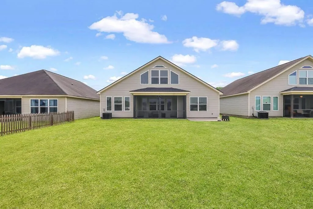Holiday home Lakeside Group Oasis 19min To Downtown *