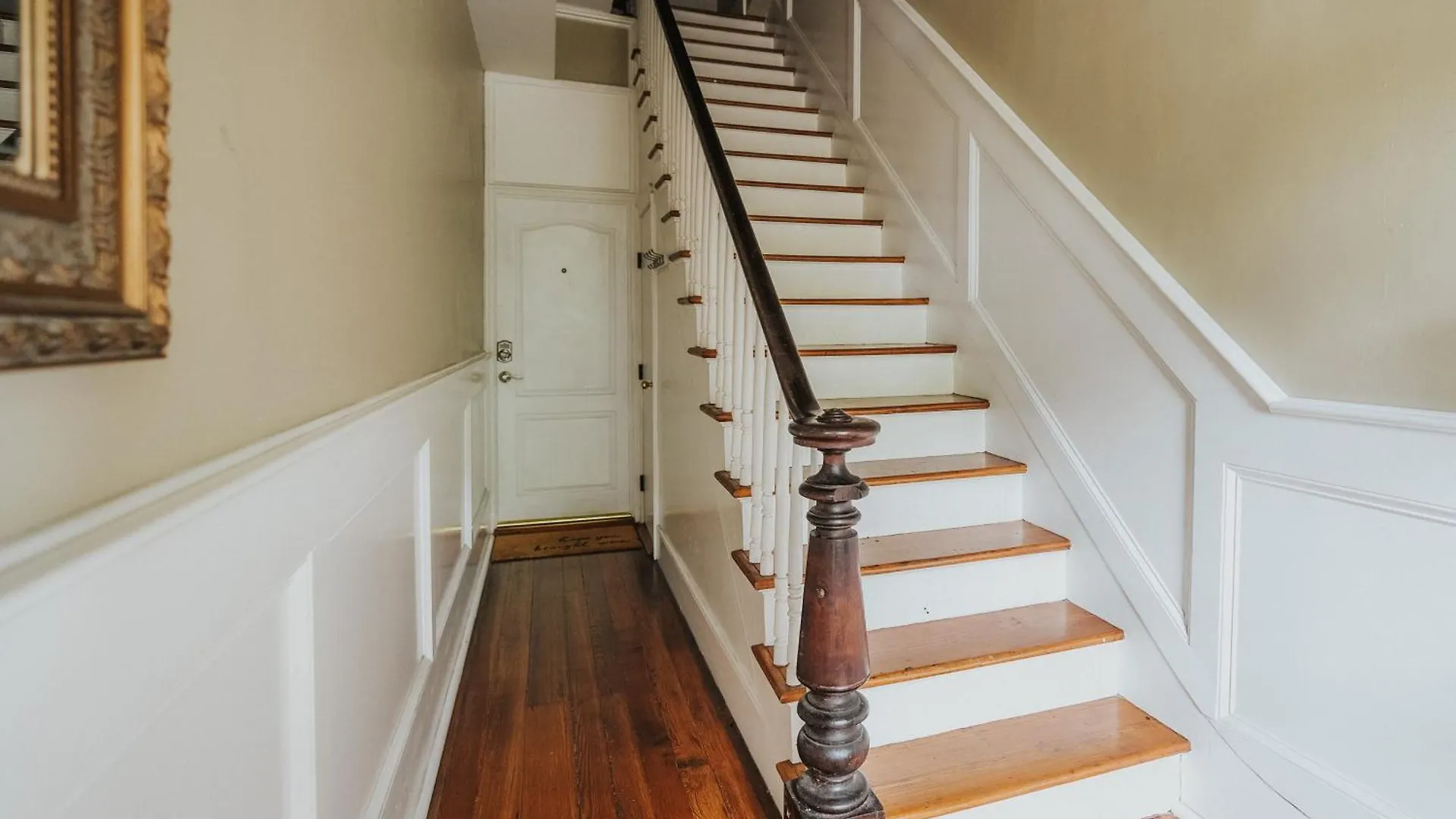 Historic Getaway Appartamento