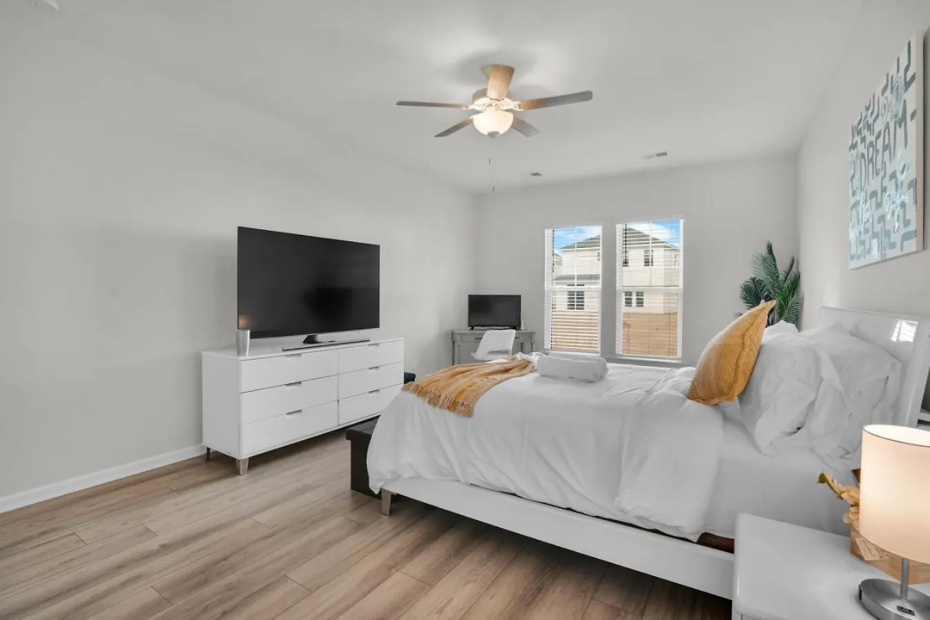 Holiday home Serene In Residential Heaven Savannah