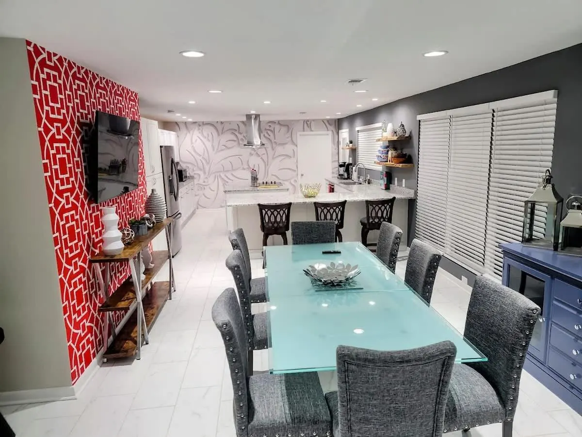 Spacious Retreat With Pool - 15 Min To Downtown Prázdninový dům Savannah