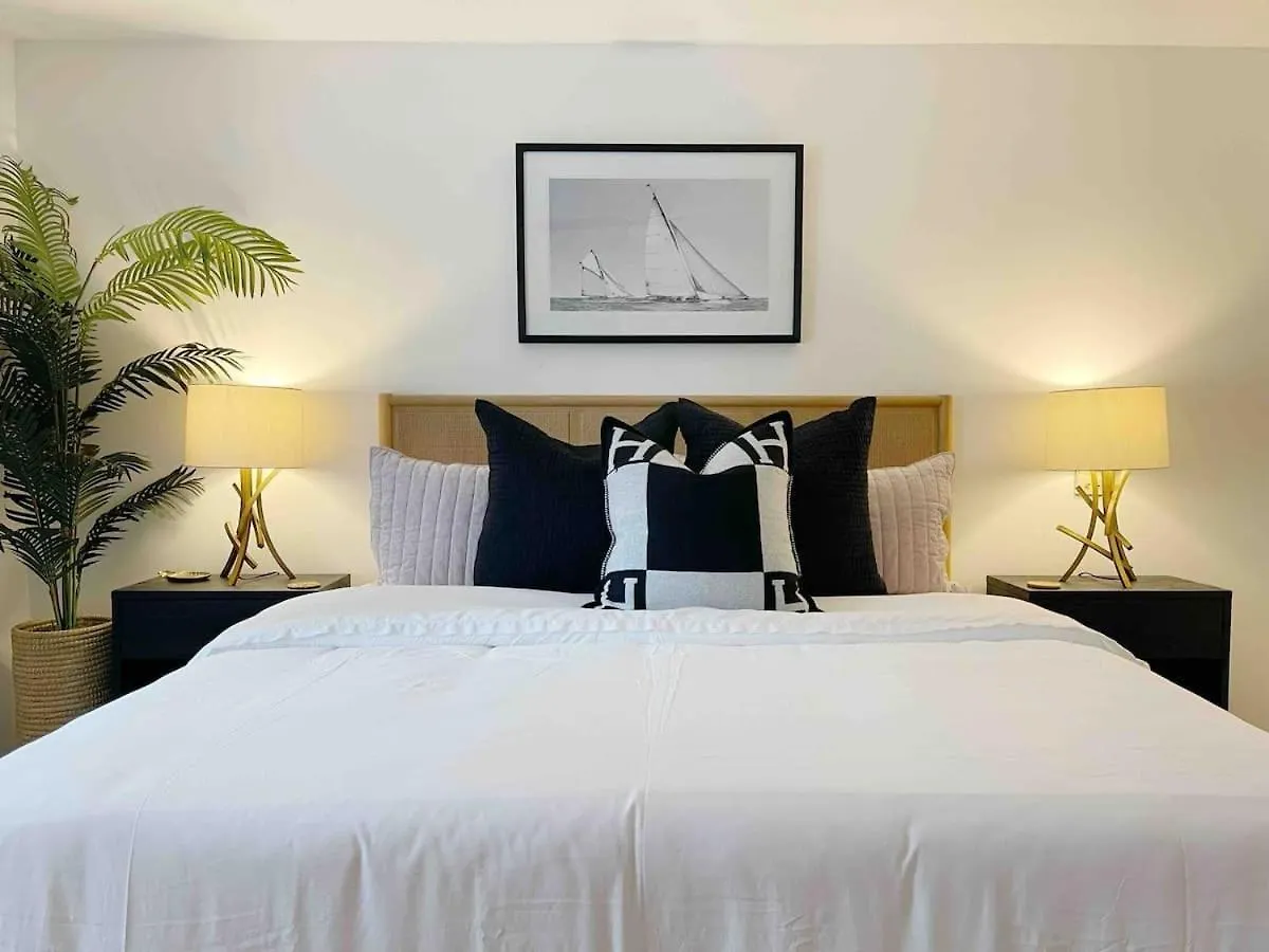 Coastal Oasis W Pool Near And Downtown! Vakantiehuis