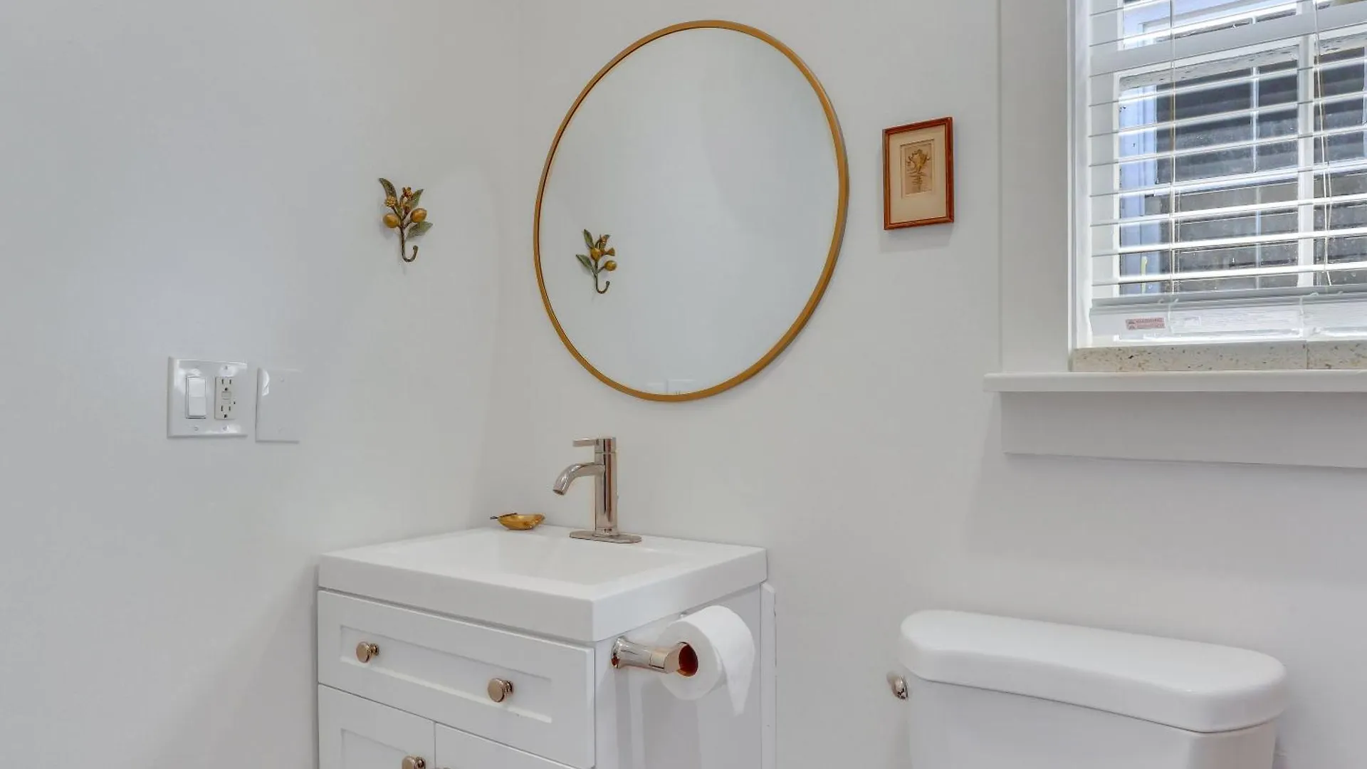 Charming Near Forsyth Park Heated Pool Access Walk To Restaurants Historic Sites 1390 Holiday home Savannah