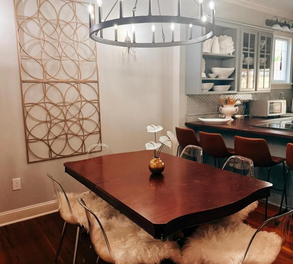 Beautiful In Historic 3bed 3bath * Σαβάνα
