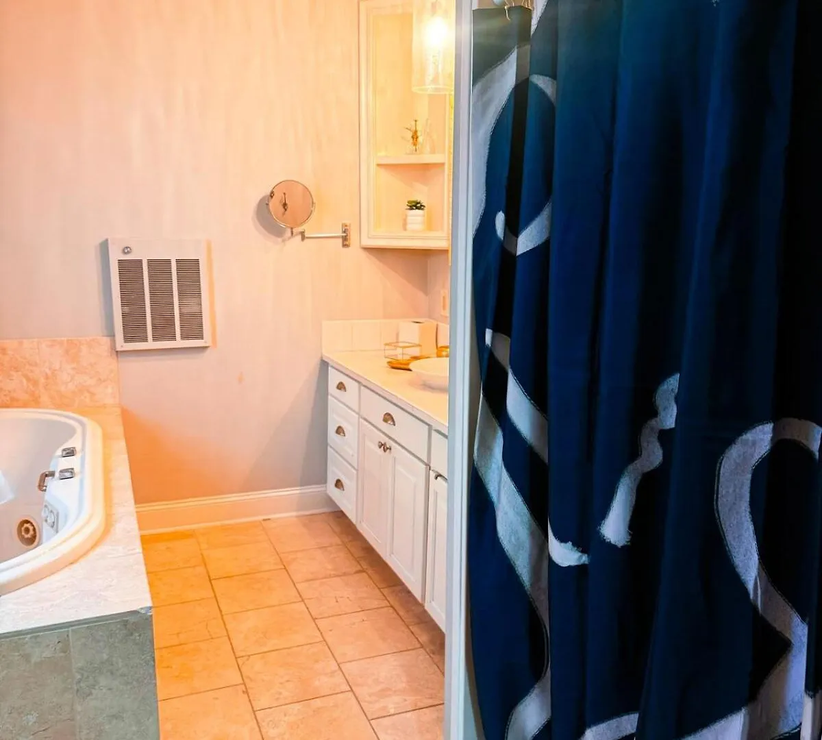 Beautiful In Historic 3bed 3bath Διαμέρισμα