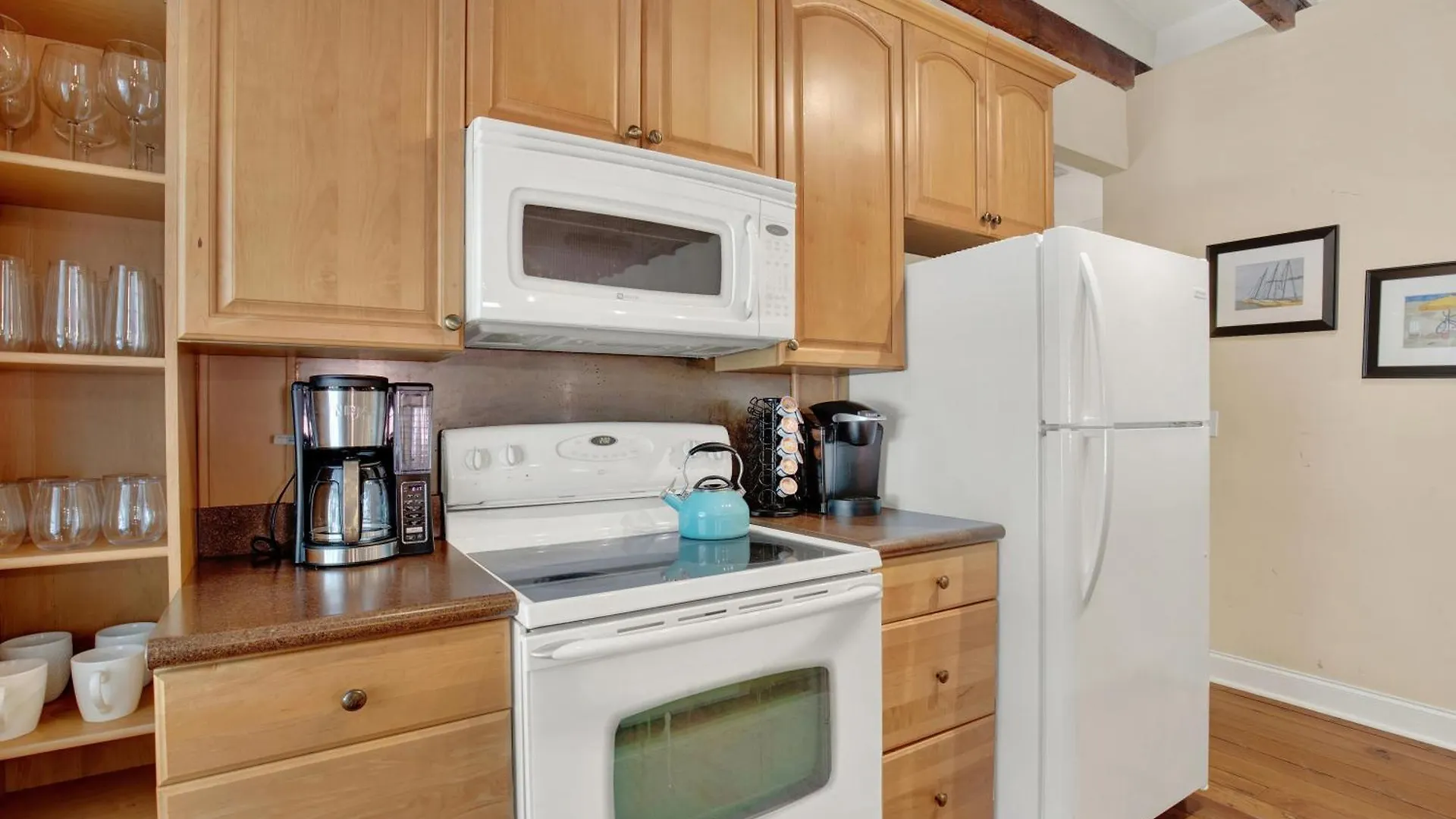 Market Loft - 4 Bedroom *