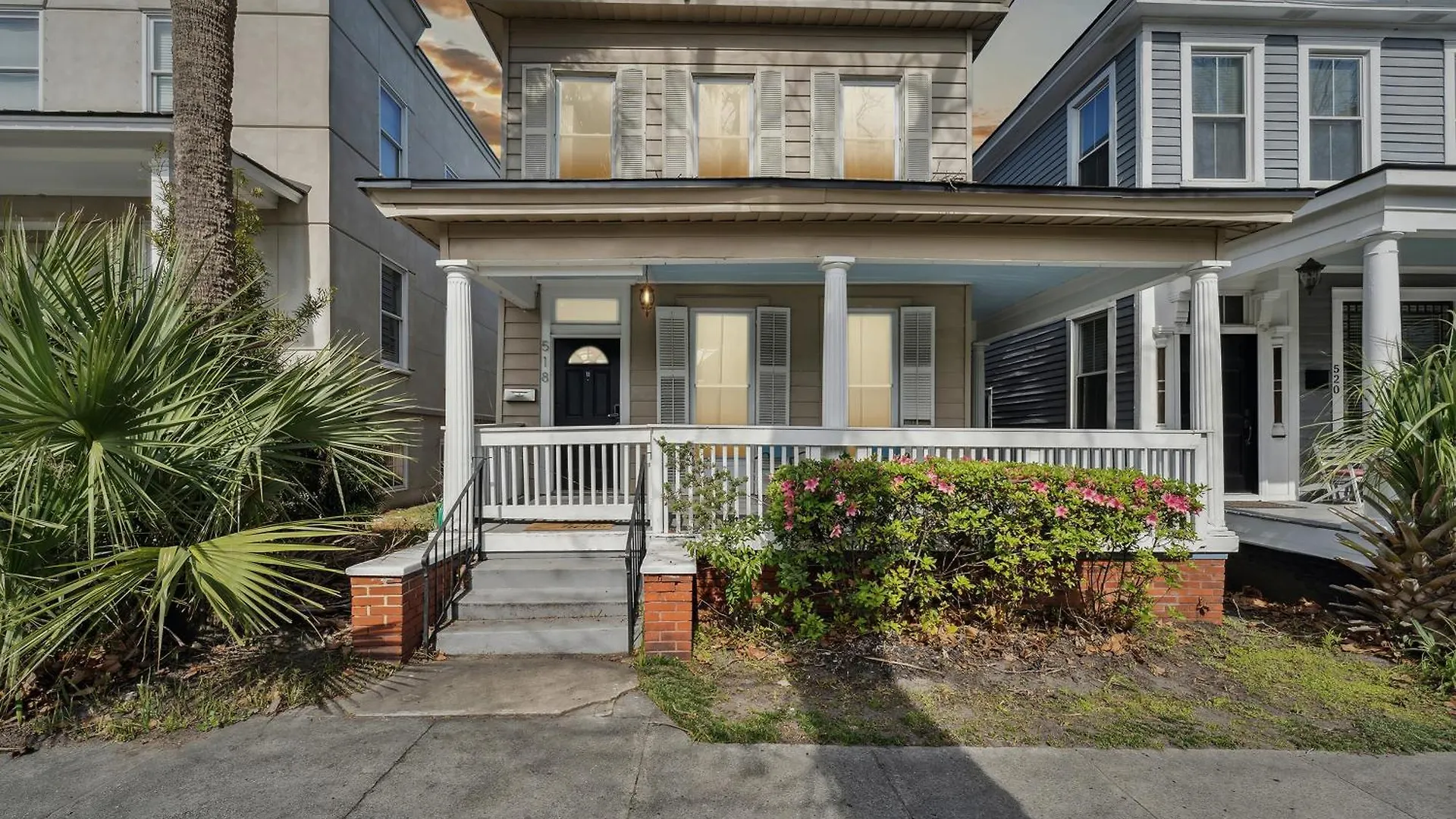 1bdr With Backyard Park Side Pet-friendly * Savannah