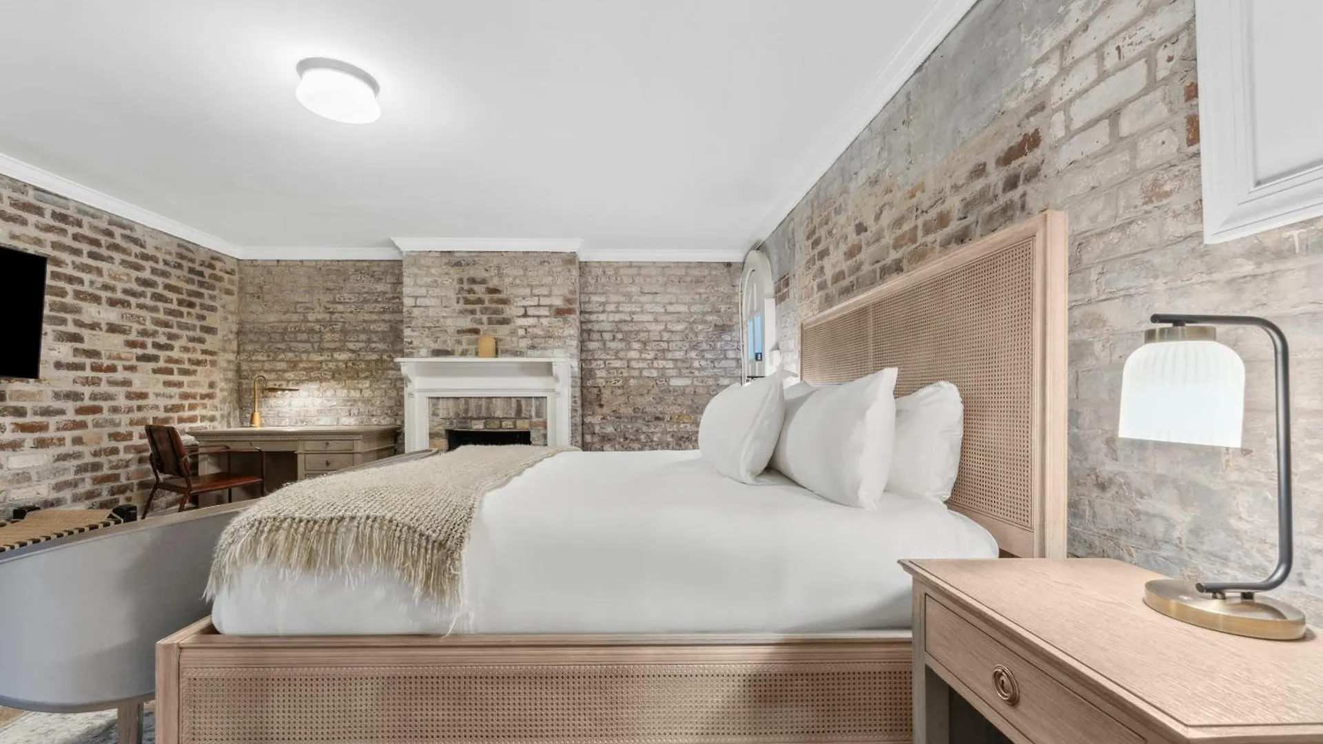 B&B Bellwether House 5*