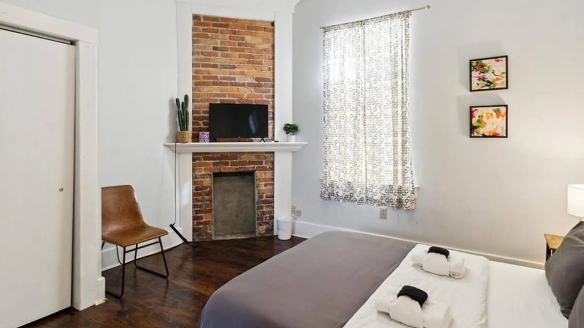 Great Starland District Place For Group Stays!