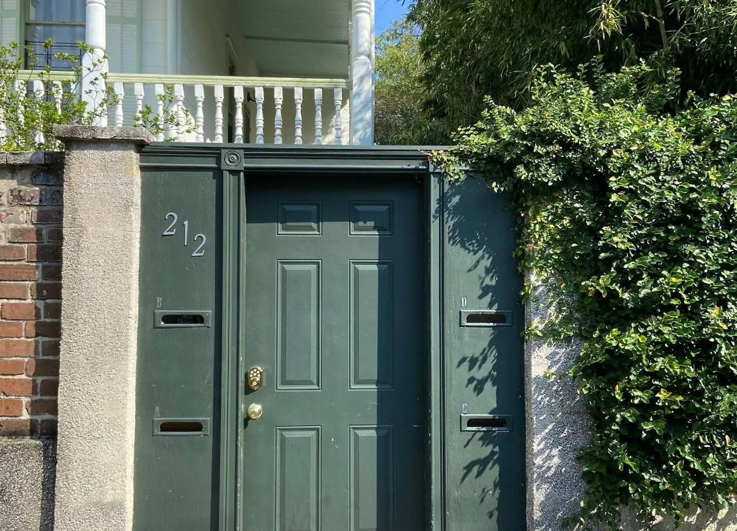 Carriage House No Stairs Near Forsyth Park Apartman *