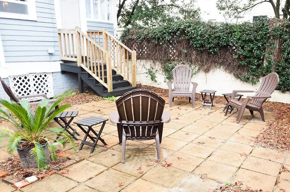 Casa vacanze Beautiful Forsyth Park Charmer - Amazing Location!