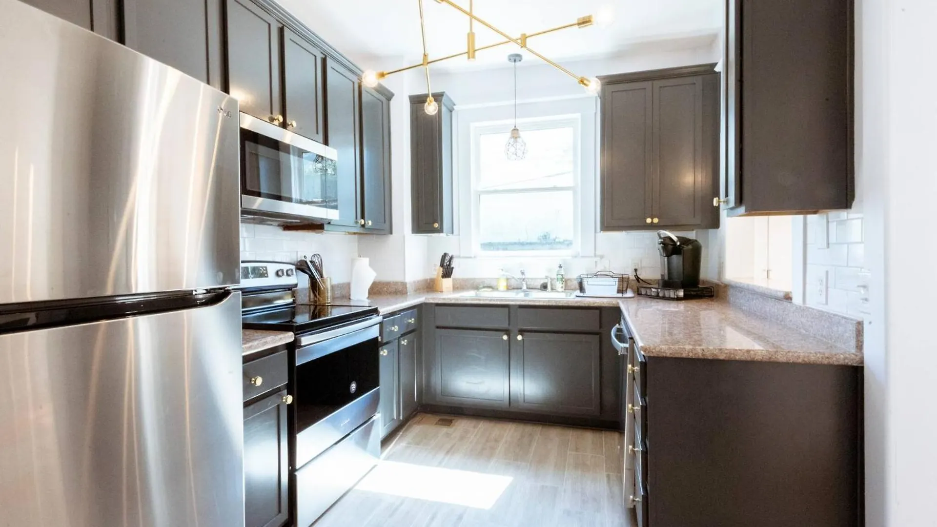 Semesterbostad Private Triplex Sleeps 22 Starland District Savannah