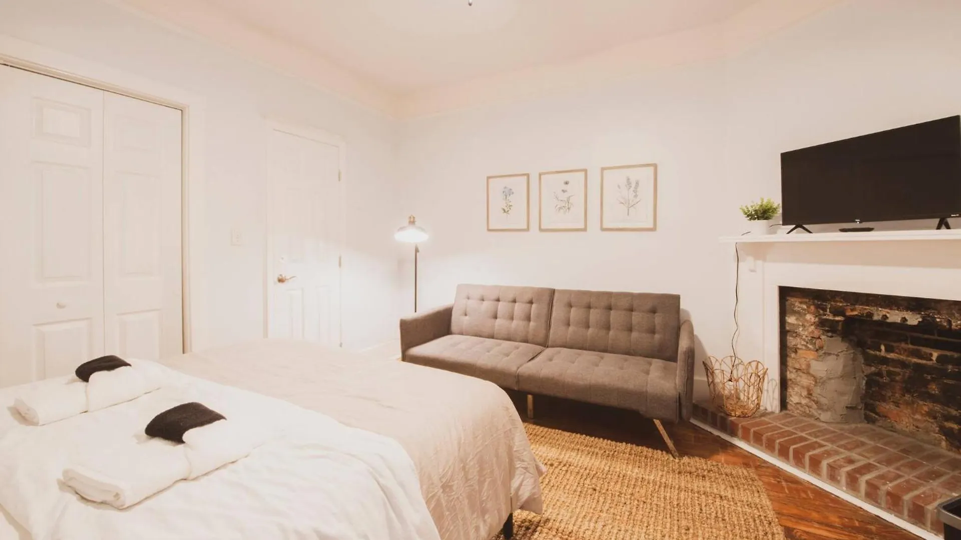 Semesterbostad Private Triplex Sleeps 22 Starland District