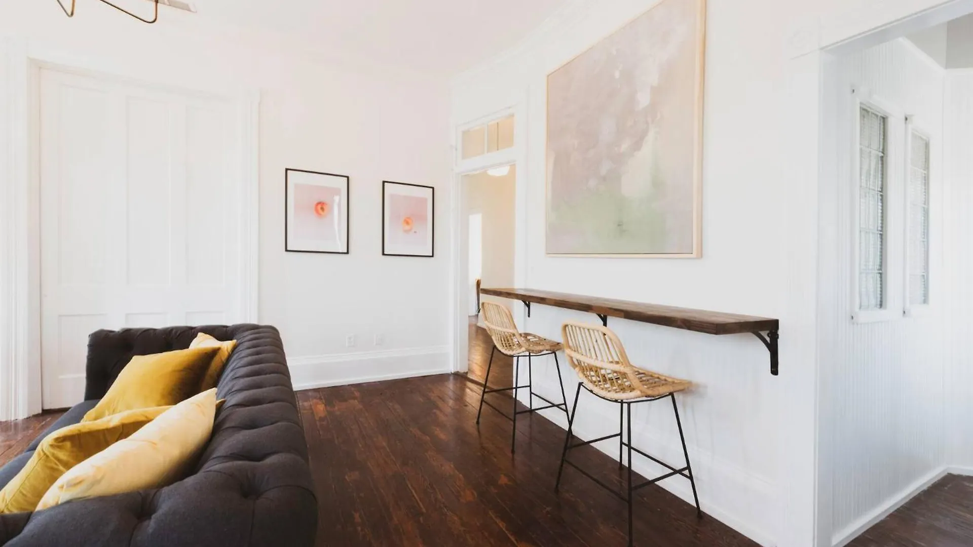 Vakantiehuis Entire Duplex 2 Apts & 6 Bdrs Near Forsyth Park!