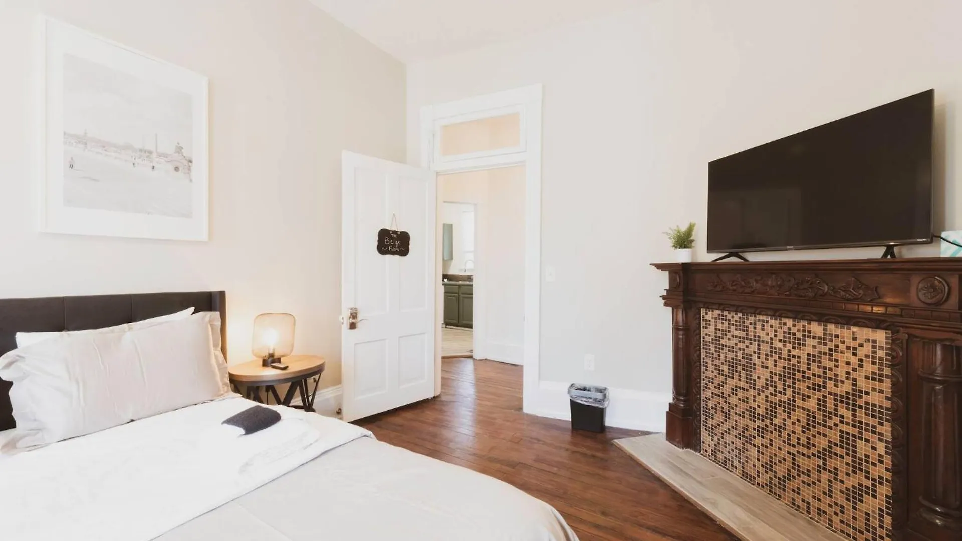 Entire Duplex 2 Apts & 6 Bdrs Near Forsyth Park! Vakantiehuis *