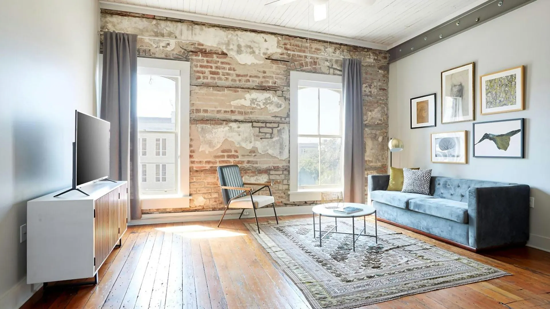 Sonder By Marriott Bonvoy The Broughton Historic District Aparthotel