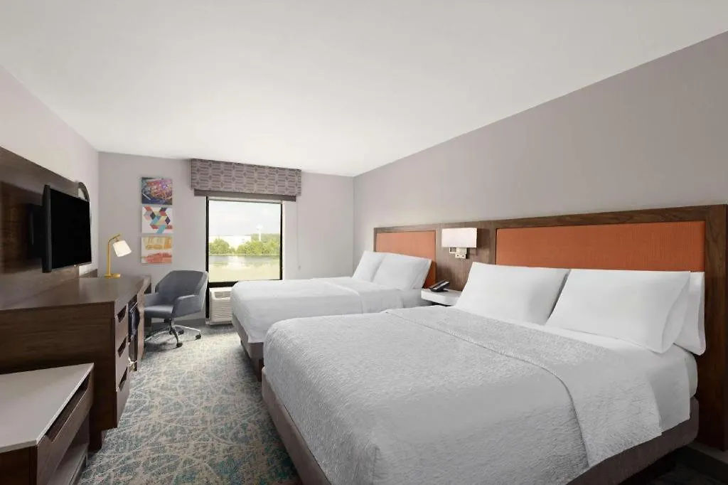 Hampton & Savannah-airport Hotel Savannah