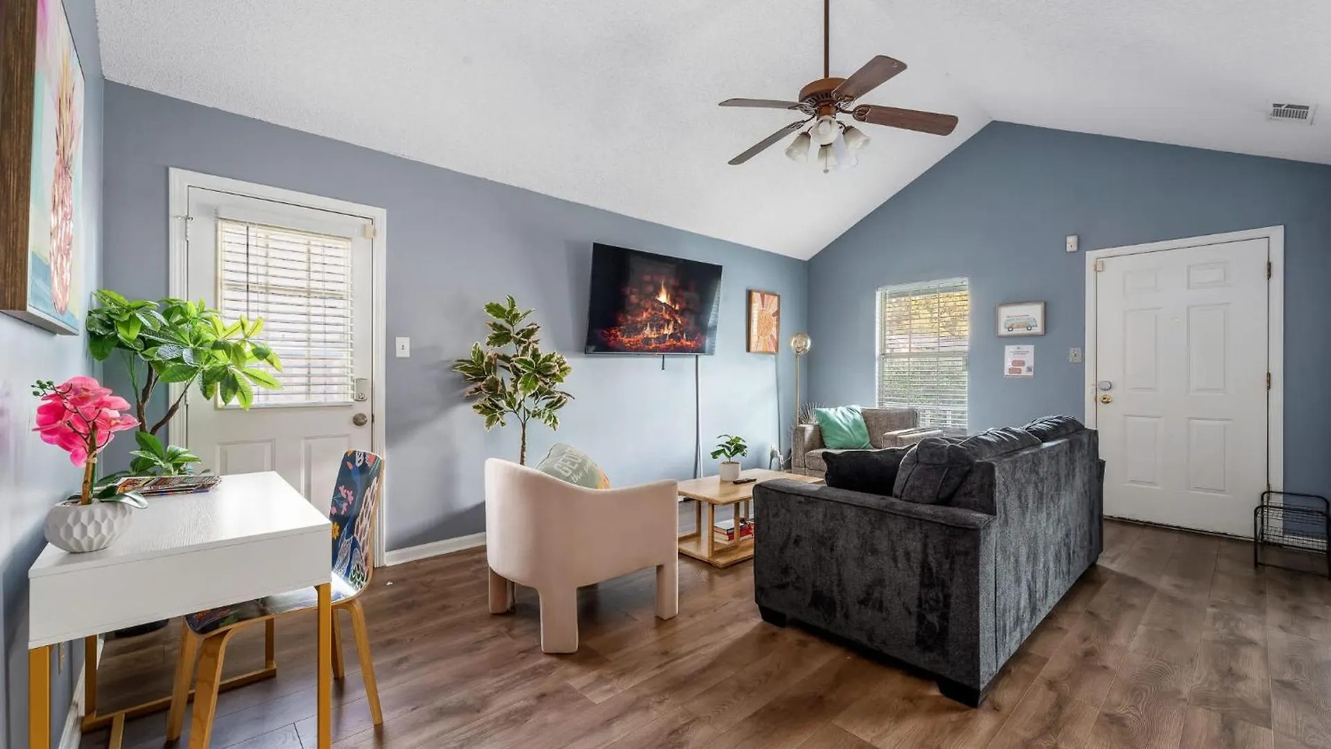 Dog Friendly - Hot Tub - Large Backyard Vakantiehuis Savannah