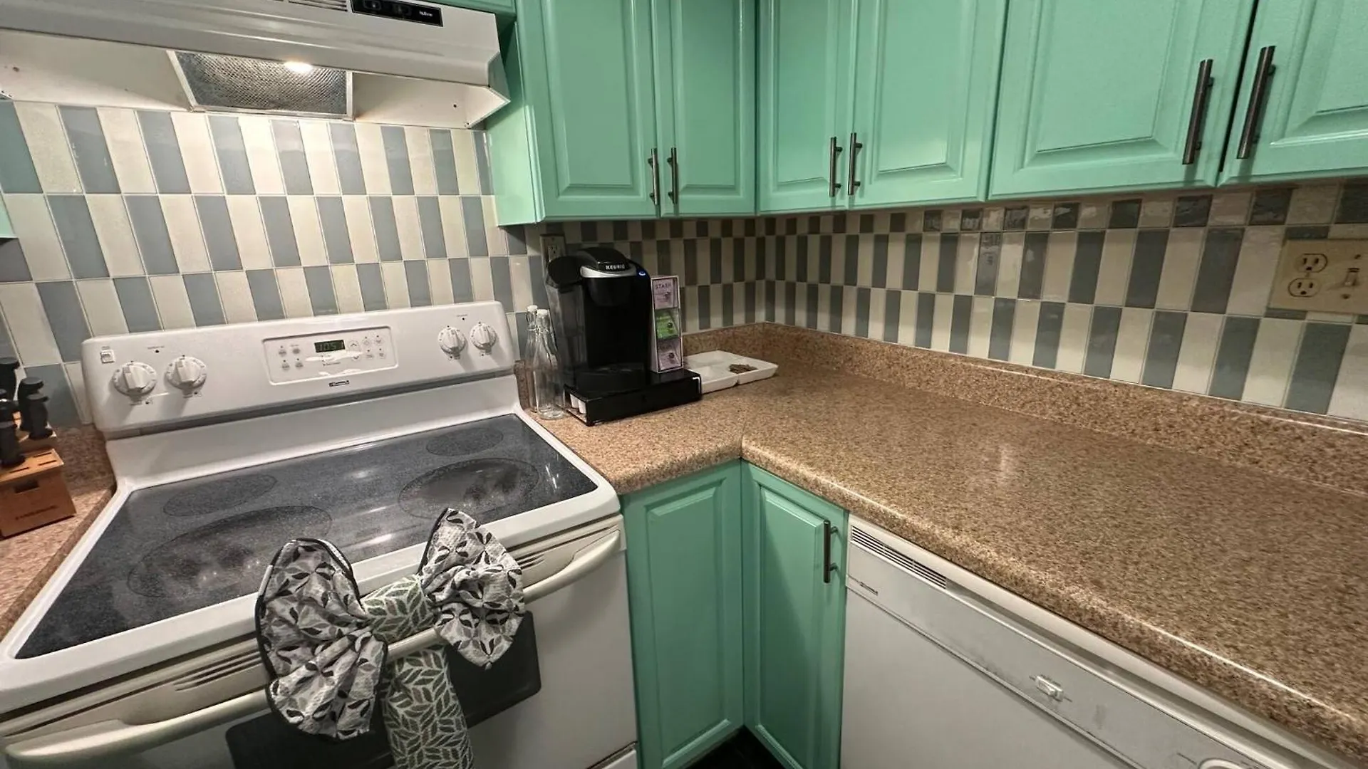 Great Starland District Place For Group Stays!